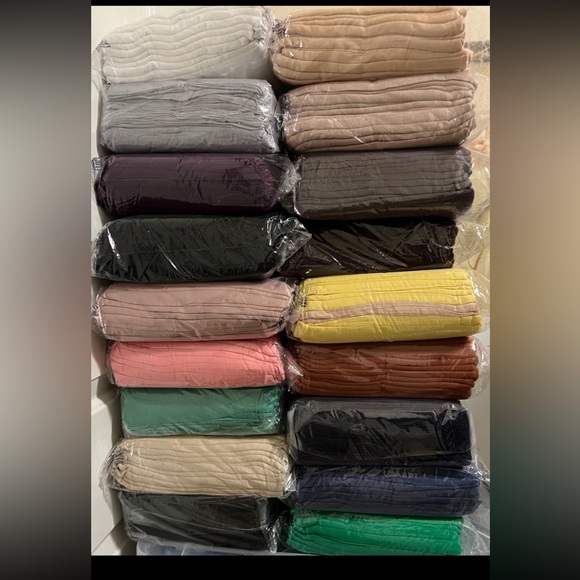 - Hijab Jersey Material Made In Dubai  UAE Pick Your Colors 2/$20 - Picture 6 of 7